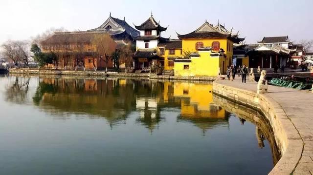 电脑安全模式重启后无法开机游戏画面